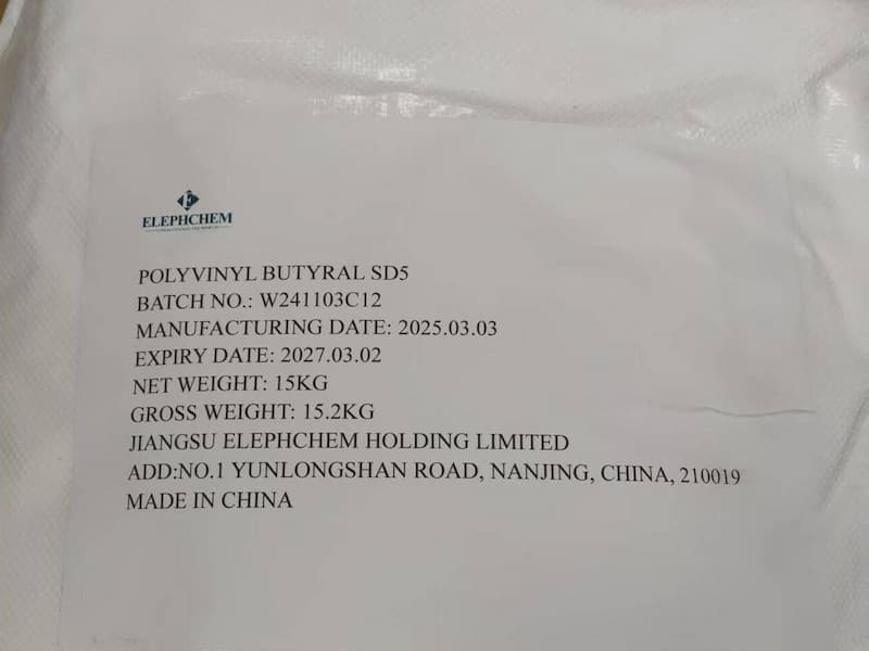 JiangSu Elephchem Holding Limited exporta con éxito su primer contenedor de resina PVB, fortaleciendo su presencia en el mercado global.